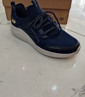 Skechers Trainers