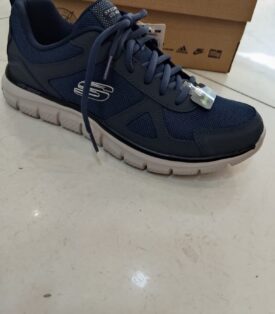 Skechers track Man