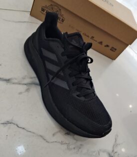 Adidas bounce black