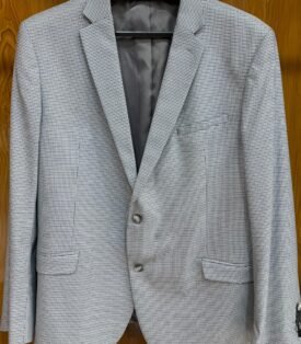 C&A Sizes . 42in 107cm Regular