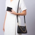 Michael Kors Giftable Boxed Items Jet Set Travel Medium Pouchette with Card Holder Black