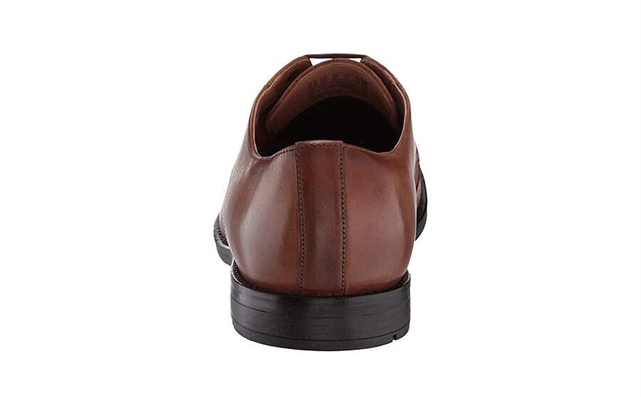 Clarks Gilman Lace Mens Wide Leather Lace-Up Shoes - Image 4